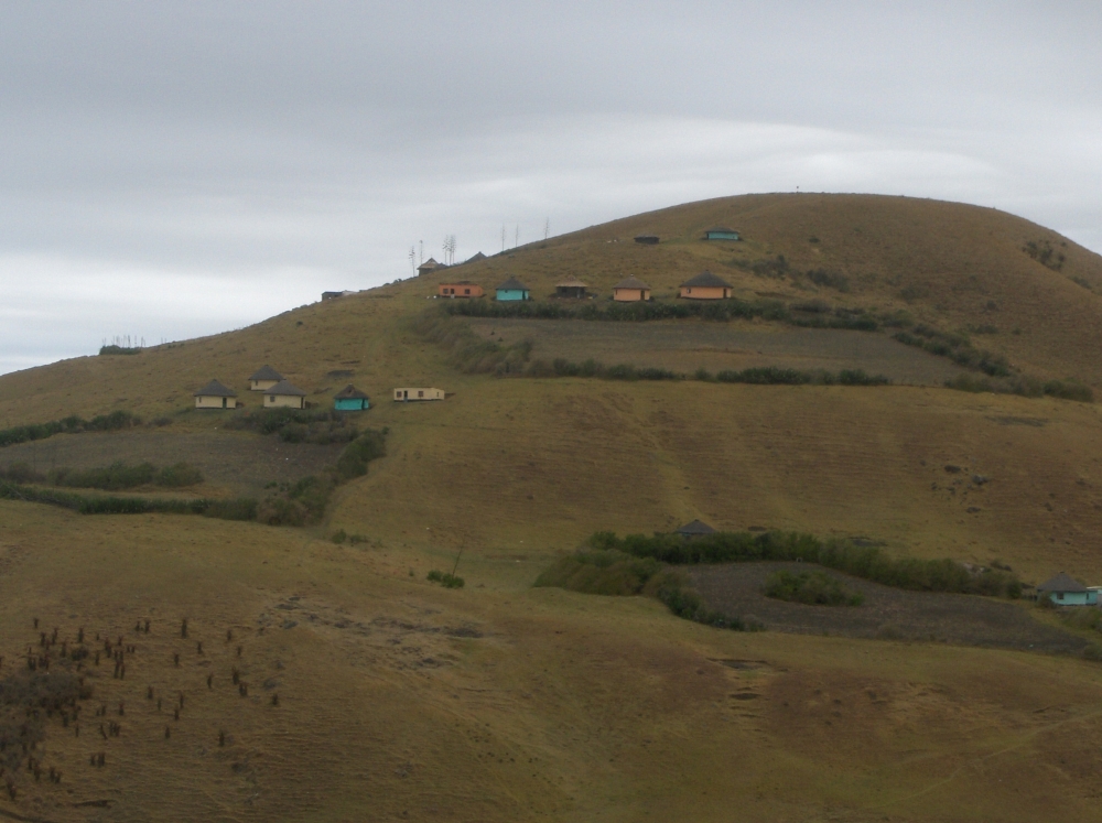 Farbige Rundhütten in der Transkei